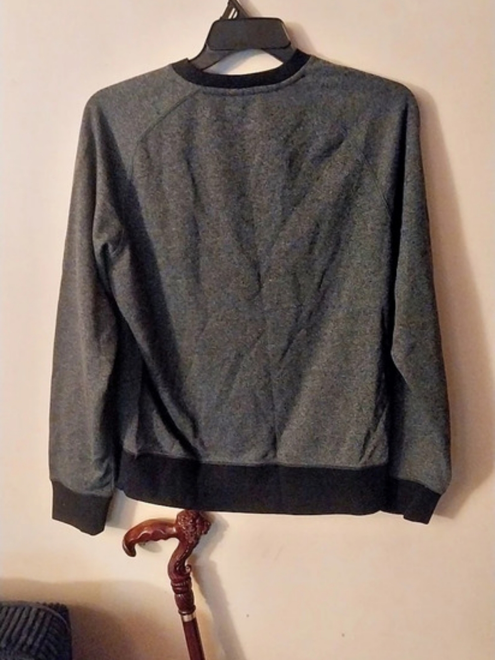 Nike Sportswear Club Fleece Crewneck Sweatshirt Gray & Black Men's Size Medium